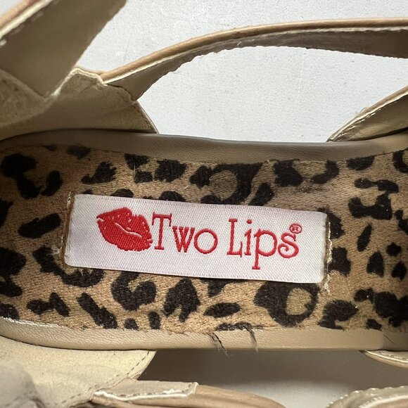 Two Lips Booties Womens 9 Zeta Taupe Leather Ankle Boots Straps Accent Buckle - Picture 7 of 8